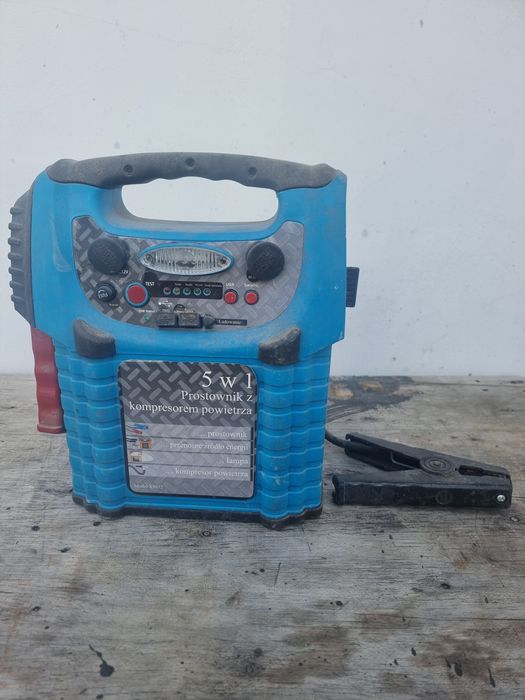 Prostownik Kompresor 12V 5w1