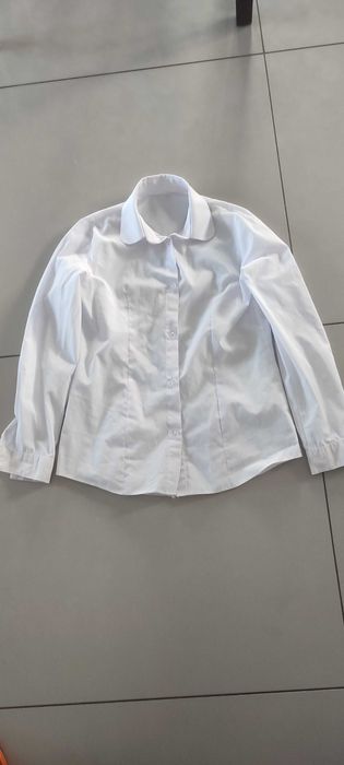 Sprzedam koszule elegancka rozm 146