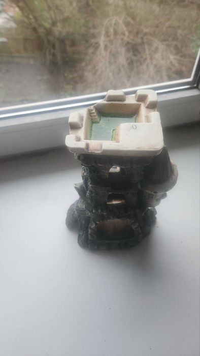 Віддам камінці і грот для акваріума