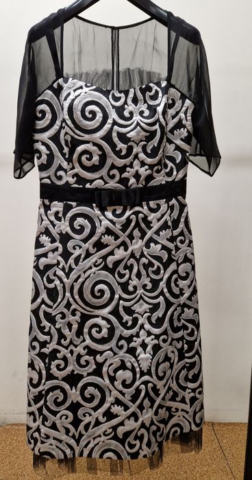 Sukienka wieczorowa r.36