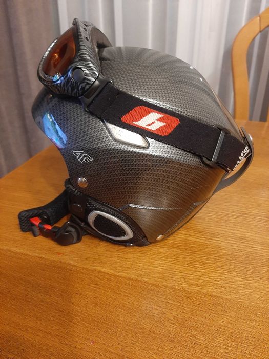 Kask Narciarski 4F 55/56 S z googlami