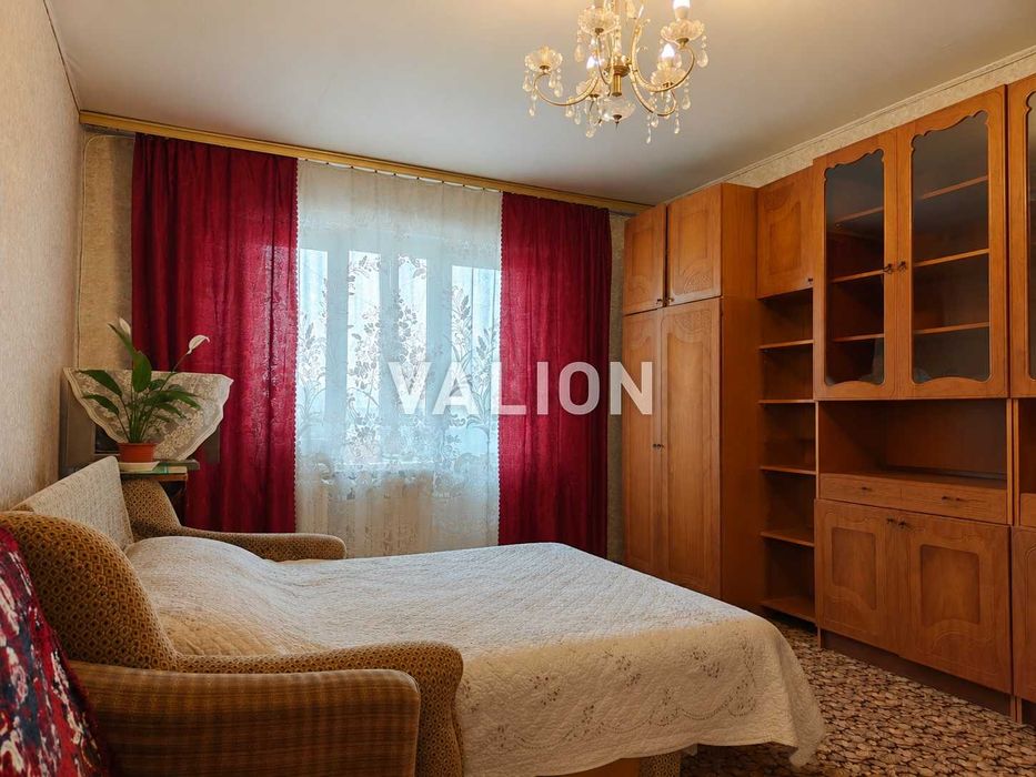 Без% продається 3-х кімнатна квартира 85.34 м², вул. Драгоманова, 22, метро Позняки