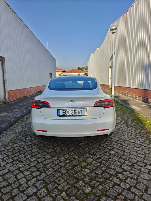 Tesla Model 3 Standard Range LFP Iva dedutivel