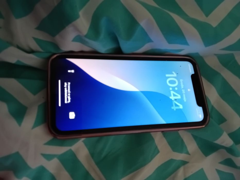 Iphon 11 bialy kondycja 89