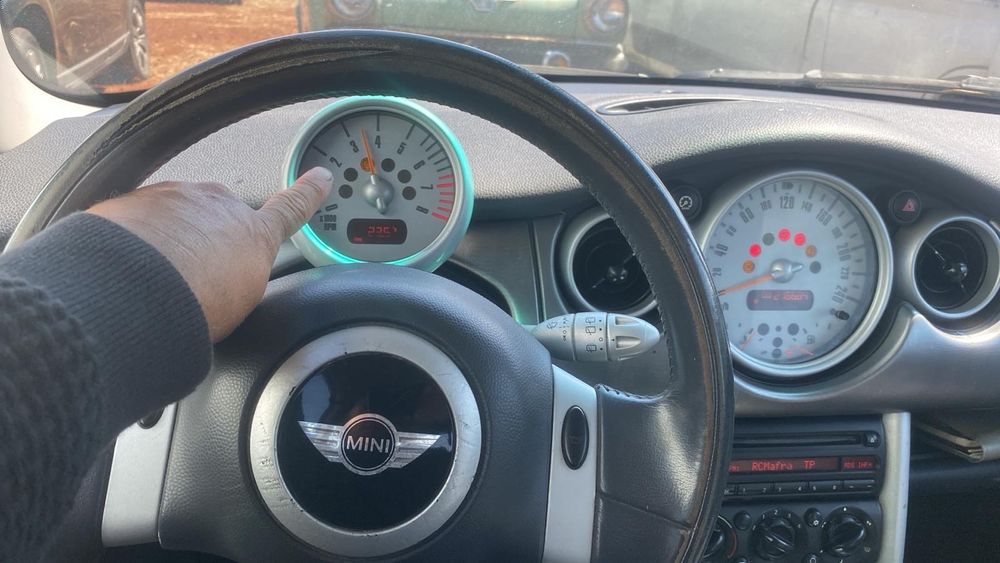 Mini cooper 2005 gasolina para peças