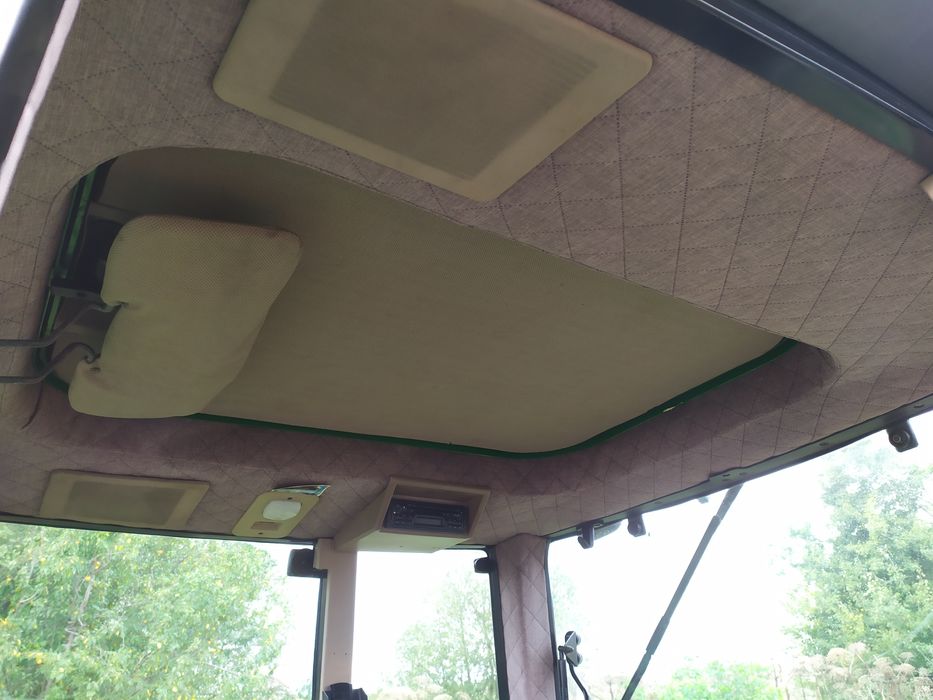 Трактор John Deere 6200