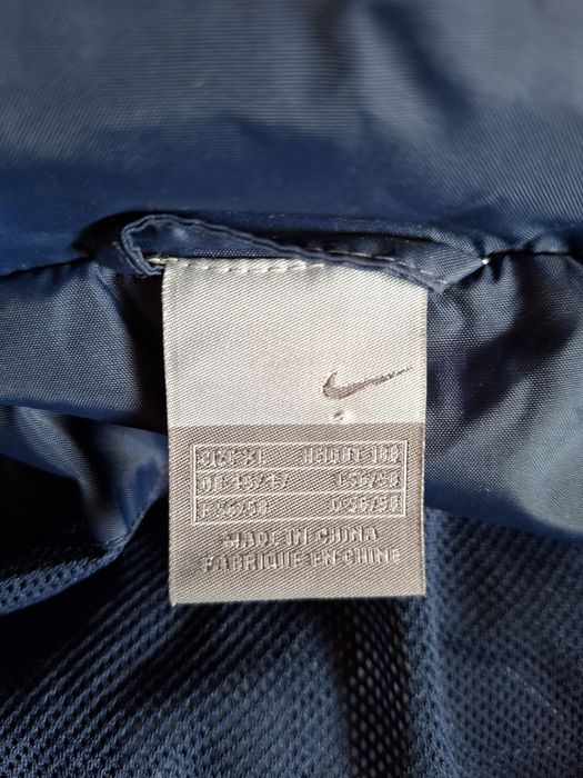 Granatowa Kurtka Przeciwdeszczowa Nike, rozmiar XL