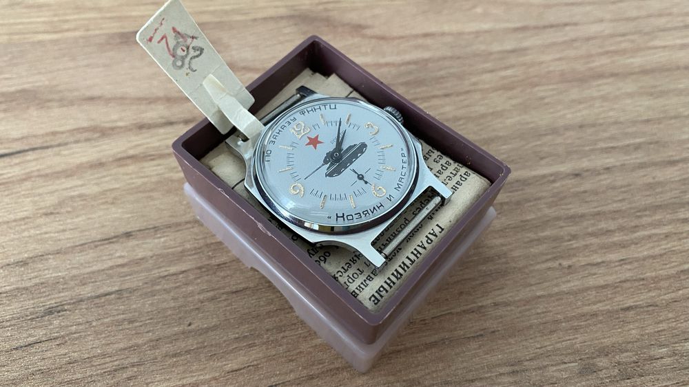 Новые часы Победа 2602 Танк ссср