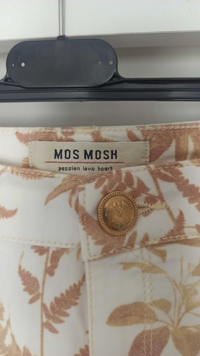 Spodenki w liście Mos Mosh