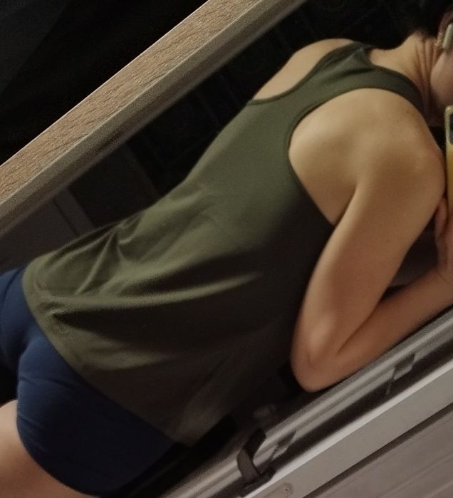 Майка спортивна жіноча