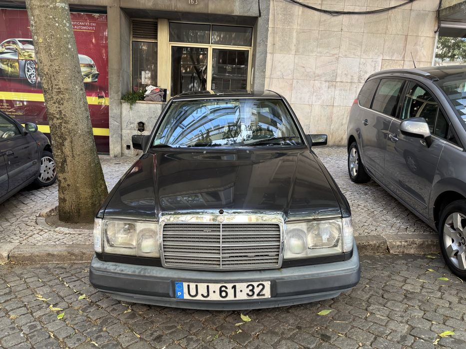 Mercedes Benz 200D w124