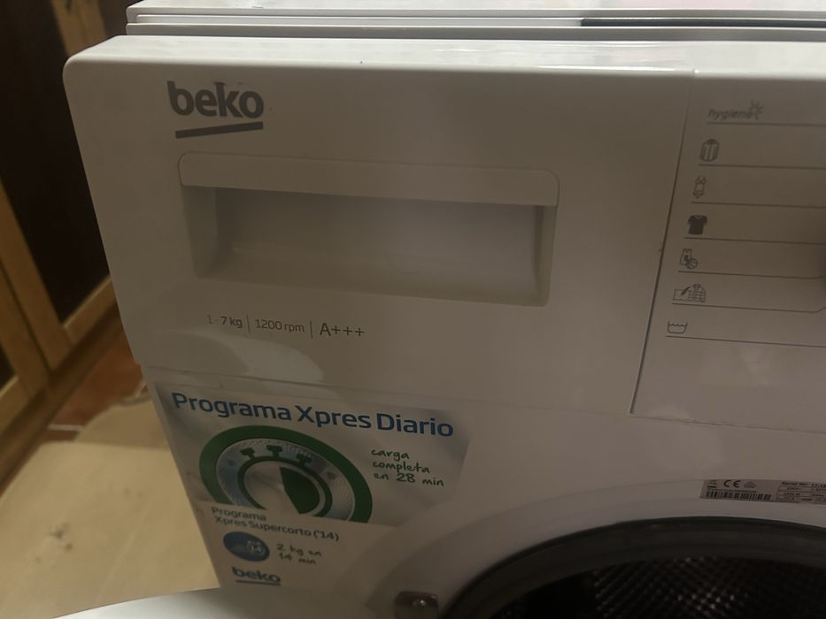 Maquina lavar roupa Beko 7kg (ler descrição completa)