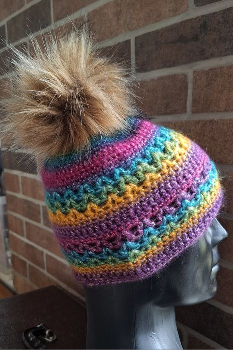 Ażurowa, ciepła czapka handmade