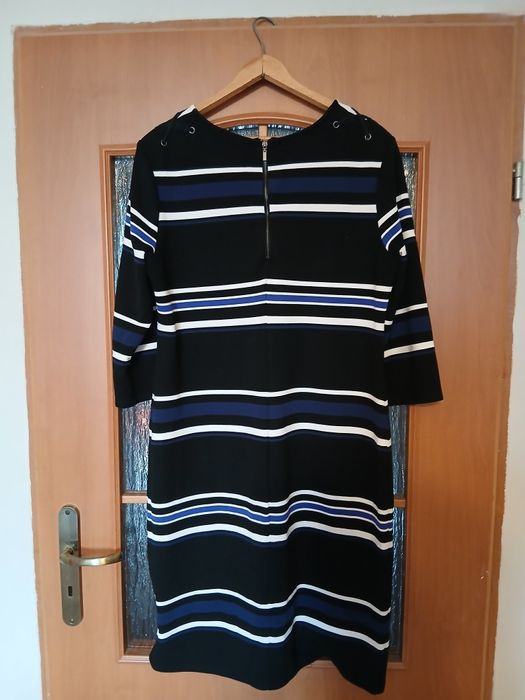 Sukienka marki C&A rozm. M