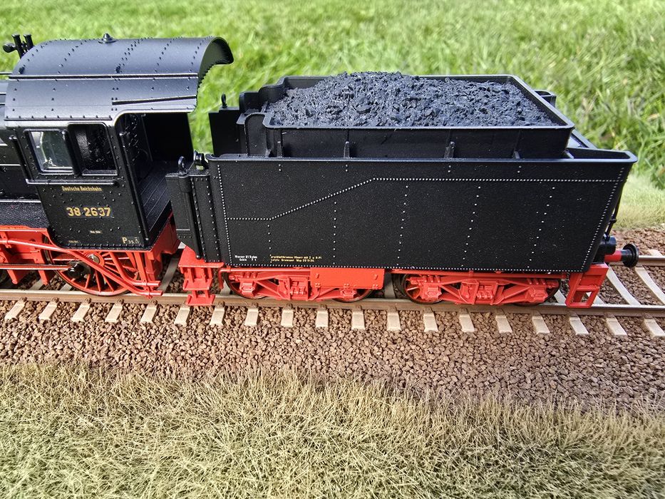 Lokomotywa BR38 Fleischmann PKP Ok1