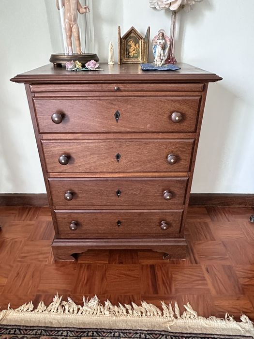 Varios Moveis de quarto - 2 quartos