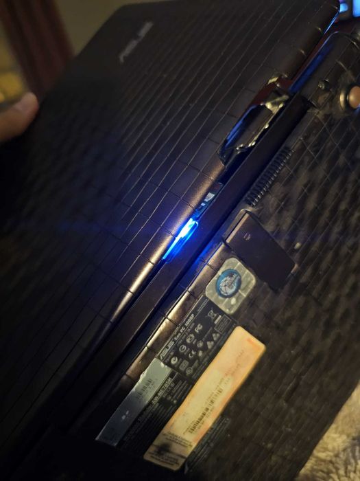 Notebook ASUS Chocolate Karim Rashid