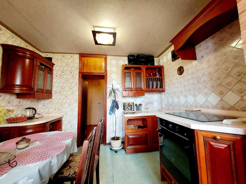 2х.просп.Бажана 9Д.Уютная квартира ,ухоженная.ДЕРЖПРОГРАМИ.