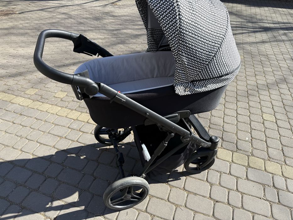 Wózek dzieciecy gondola Lazzio + fotelik