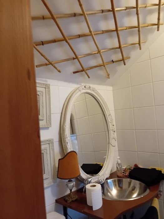 Quarto na Quinta do Anjo