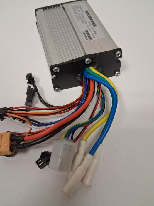 bezszczotkowy sterownik silnika elektrycznego