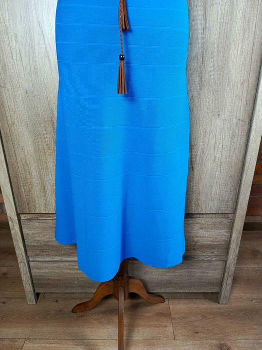 Sukienka rozkloszowana midi Sosandar M