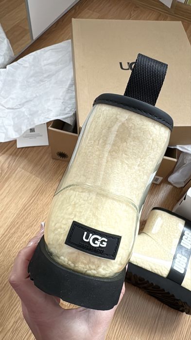 Ugg clear mini 36 p