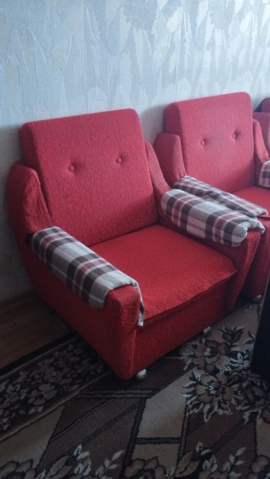 Кресла мягкие б/ у
