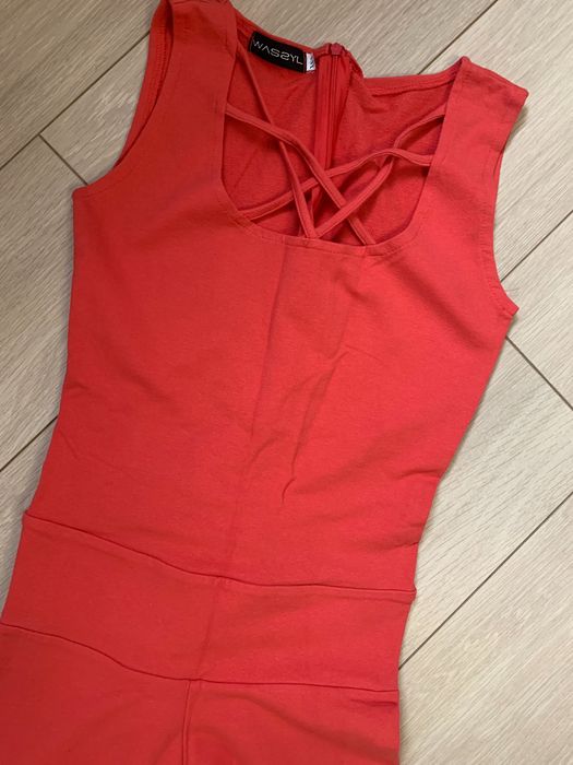 Kombinezon czerwony XS/S