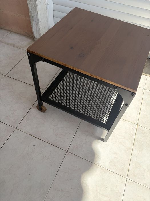Fjallbö - Mesa de apoio - Table