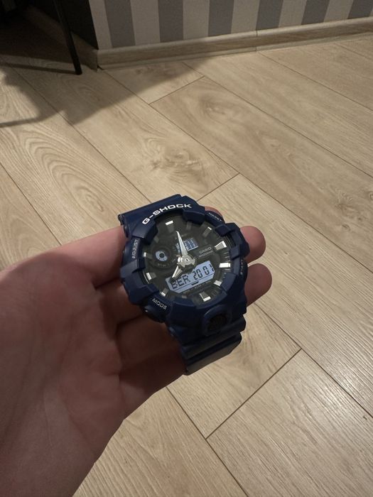 Zegarek casio g-shock GA-700 granatowy