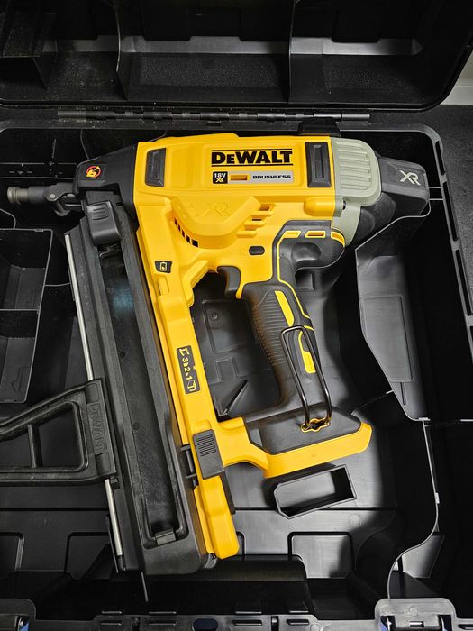 Gwoździarka Akumulatorowa DeWalt DCN890 + Gwoździe * Jak Nowa * Komis Madej Gorlice