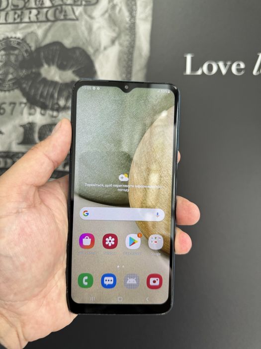 Продам Samsung A12 3/32 gb