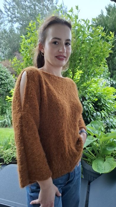 Sweterek z moheru      HandMade