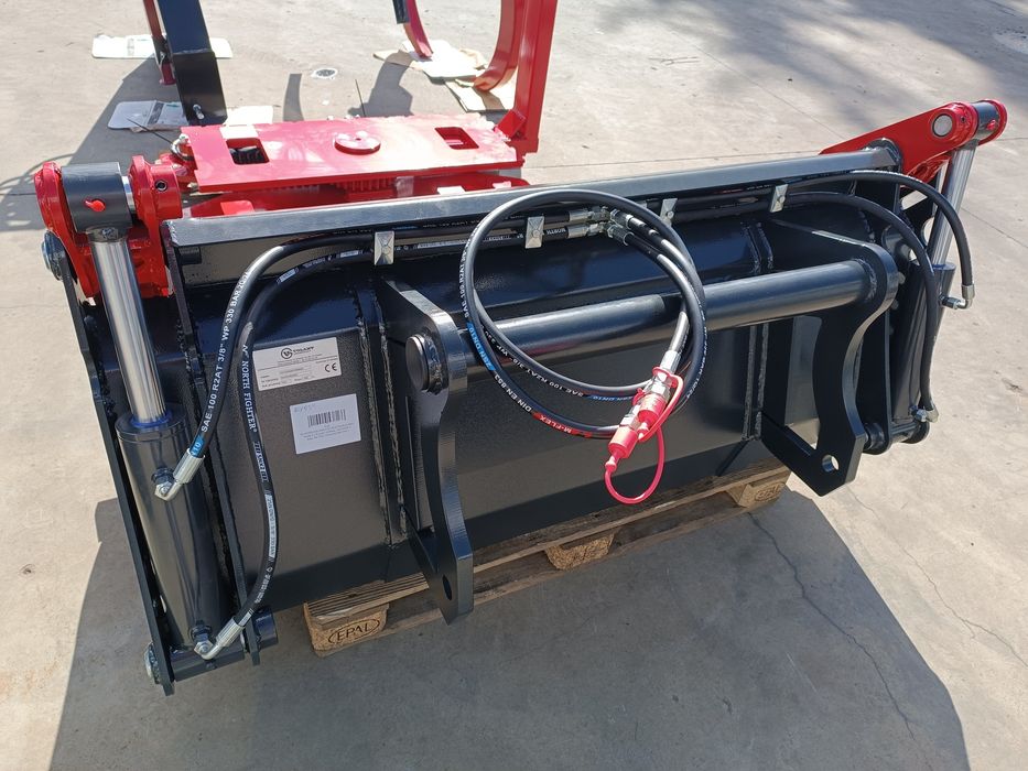 Łyzka krokodyl paleciak pług Volant 4w1 tur ładowarka objętościowa