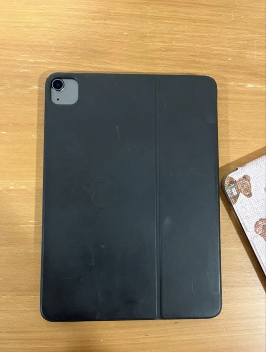 Ipad air 4th gen 256gb com teclado apple