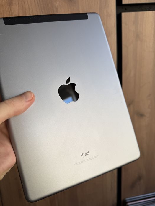 Apple iPad 6 32gb Wi-Fi + LTE