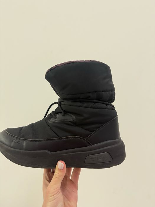 Зимова обув FILA