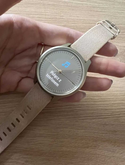 Garmin Vivomove Style różowozłoty