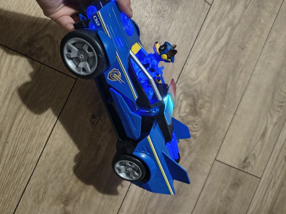 Kosmopiesek świecący grający chase psi patrol paw patrol