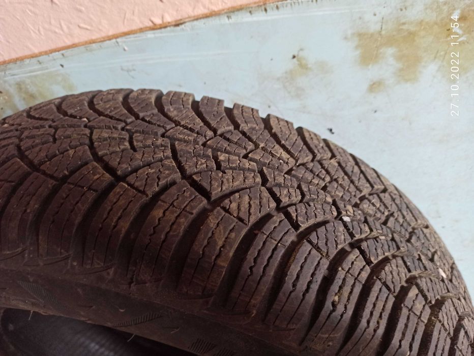 Продаю шини Goodyear (Гудиер) зимові