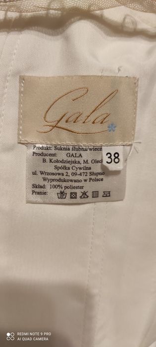 Piękna Suknia ślubna Alekto