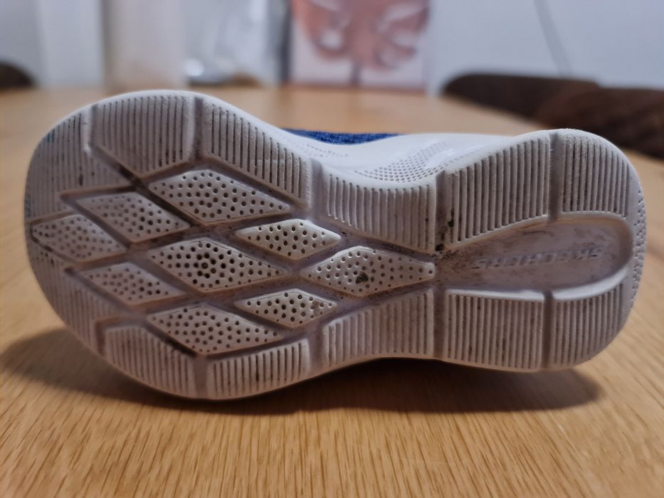 Ténis Skechers menina
