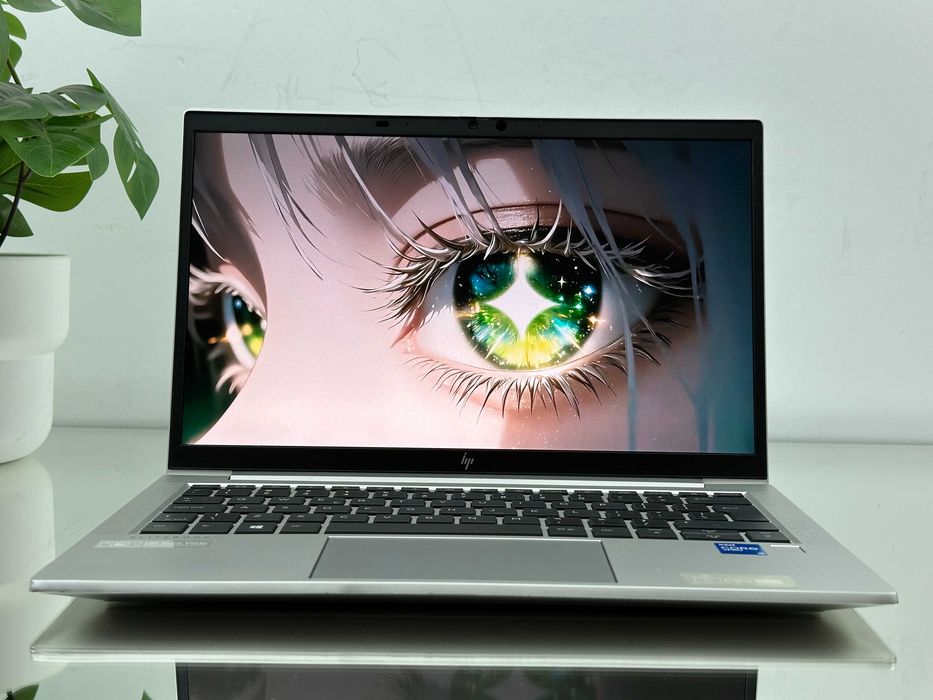 Biznesowy Laptop HP EliteBook 830 G8 13,3 " Intel i5 -GEN11 16 GB