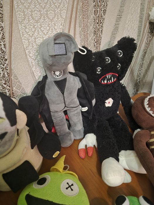 Продам игрушки в отличном состоянии