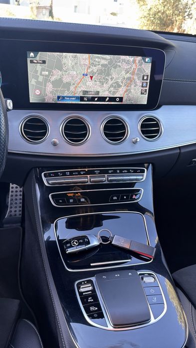 Mercedes-Benz E 300 de AMG Line