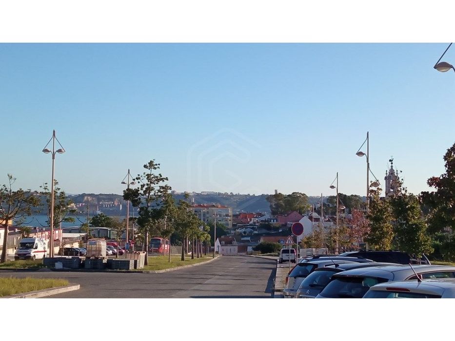 Terreno na Ajuda com área total de 2000 m2., Lisboa