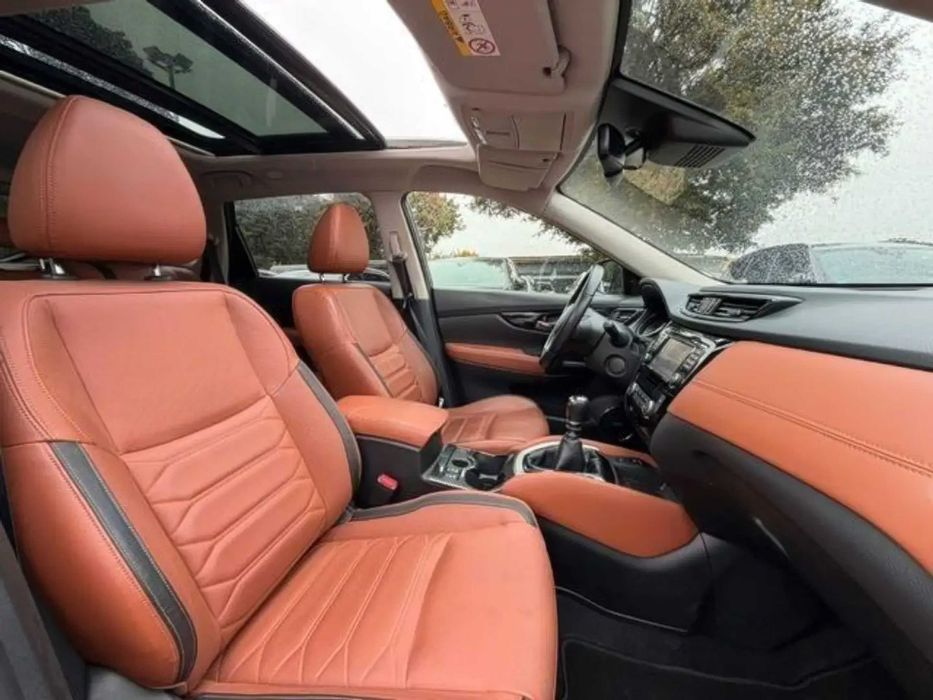 Nissan X-Trail      2018