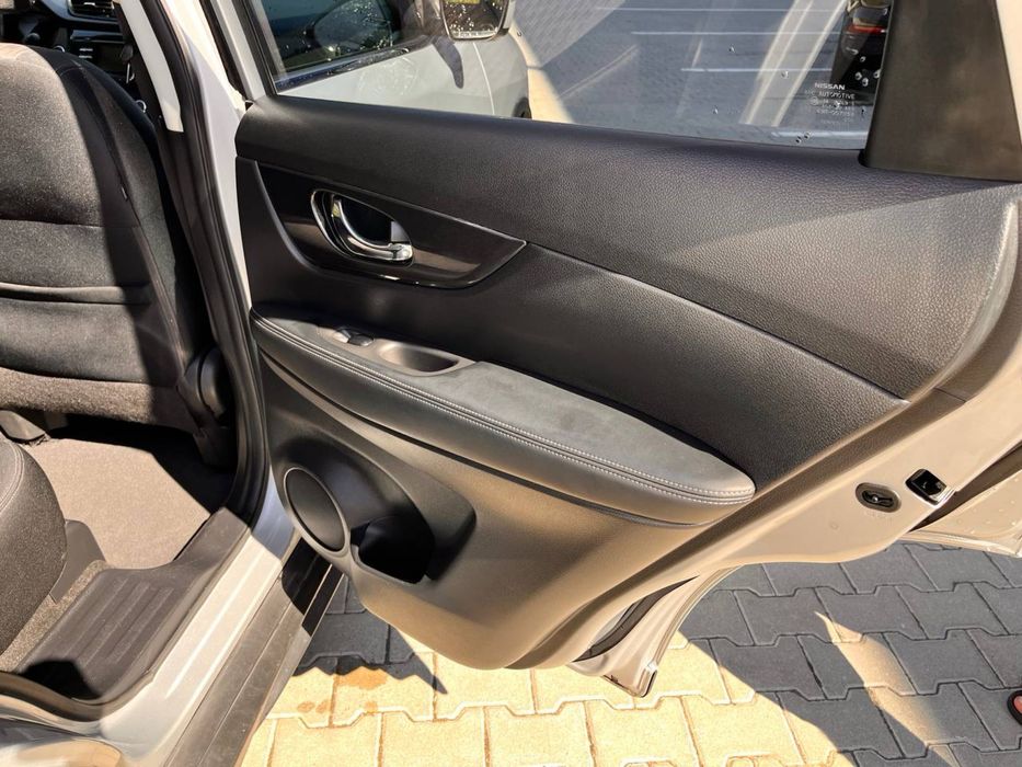Nissan Rogue T32