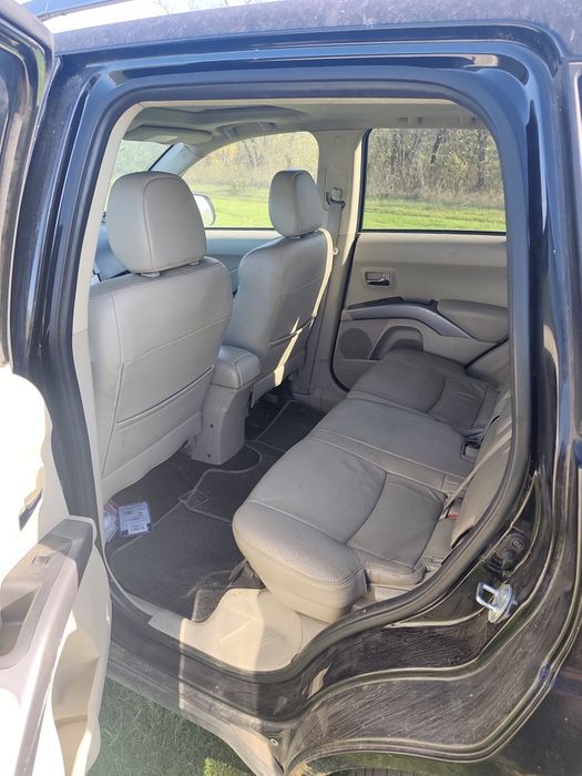 Mitsubishi outlander XL 2.0TDI 4x4